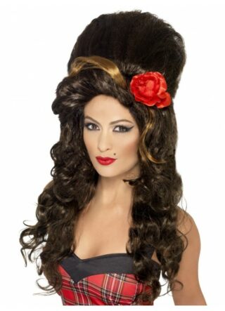 amy winehouse rehab wig