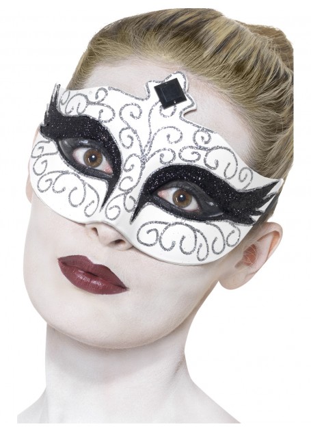 Black Swan Mask 1 1.jpg