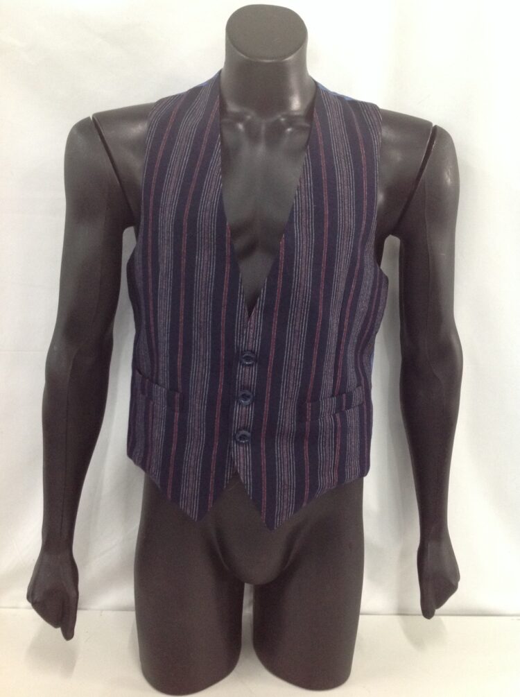 Men's waistcoat for hire. Charcoal with blue pattern vest with 5 buttons at the front. Wear this vest with any gangster suit, dress up a regular suit and add a cravat for a Titanic look, or with a cap and braces for a Peaky Blinders look.