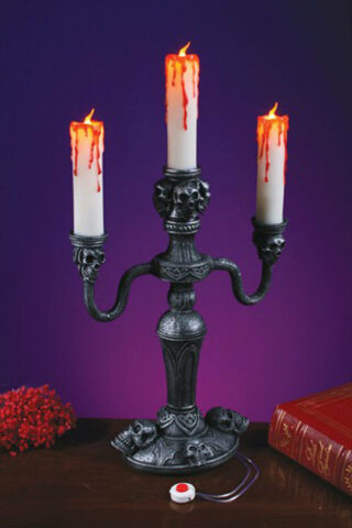 Skull Candelabra W Led Flames 1 1.jpg