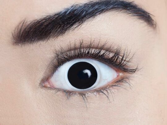 eclipse contact lenses